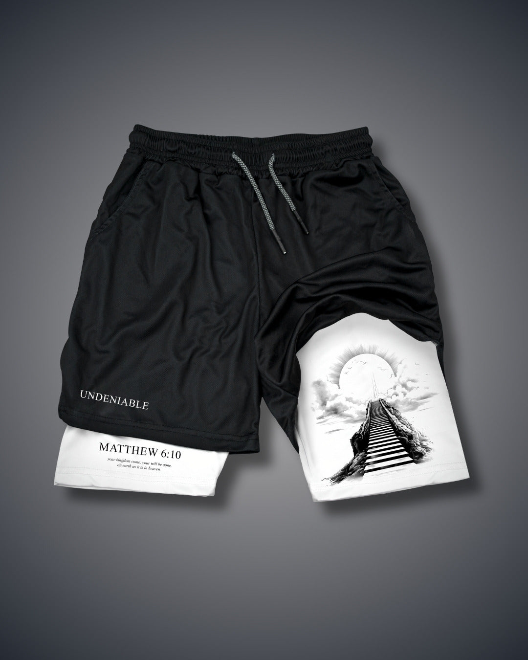 Matthäus 6:10 Treppe Performance Shorts