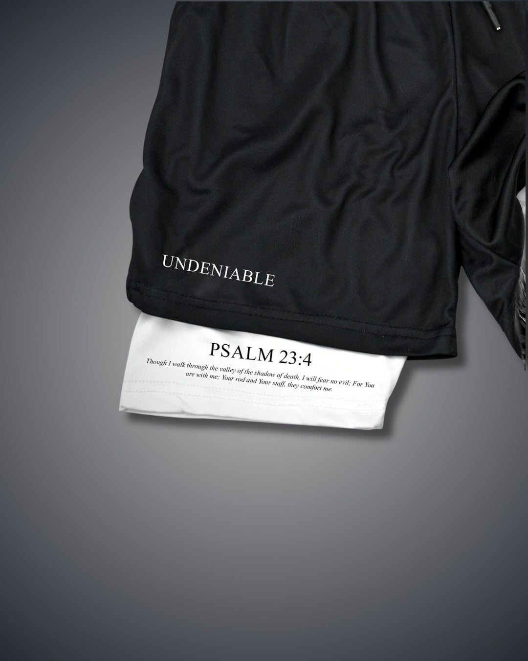 Psalm 23:4 Schatten des Todes Performance Shorts