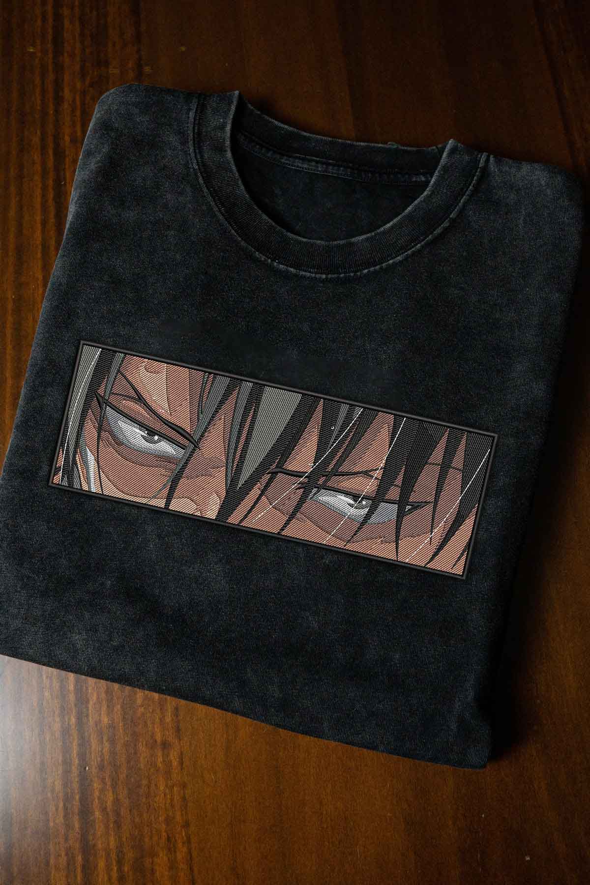 T-Shirt mit Levi Eyes-Stickerei